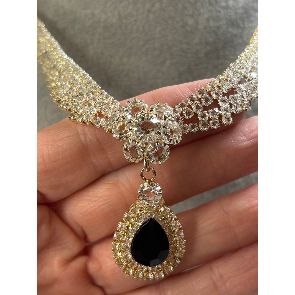 #5. Multi-row Rhinestone  Necklace - Picture 3 of 5
